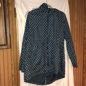 Hooded patterned rain jacket